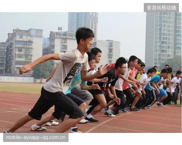 大学田径队群殴事件曝光：运动精神与校园文化的反思之旅